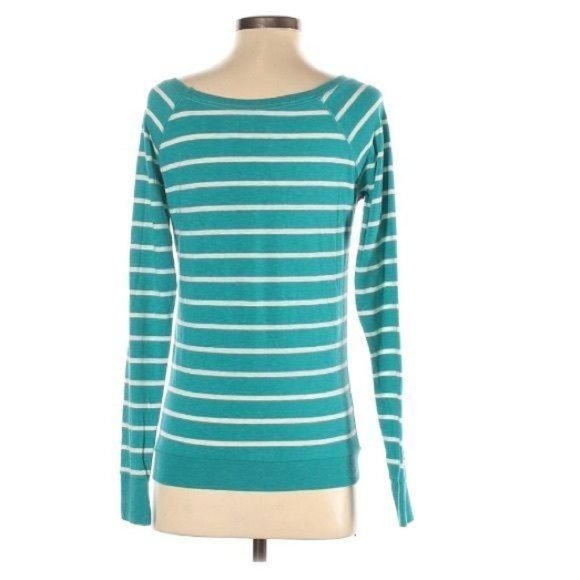 Poof! Pullover Sweater Size Small - Picture 2 of 5